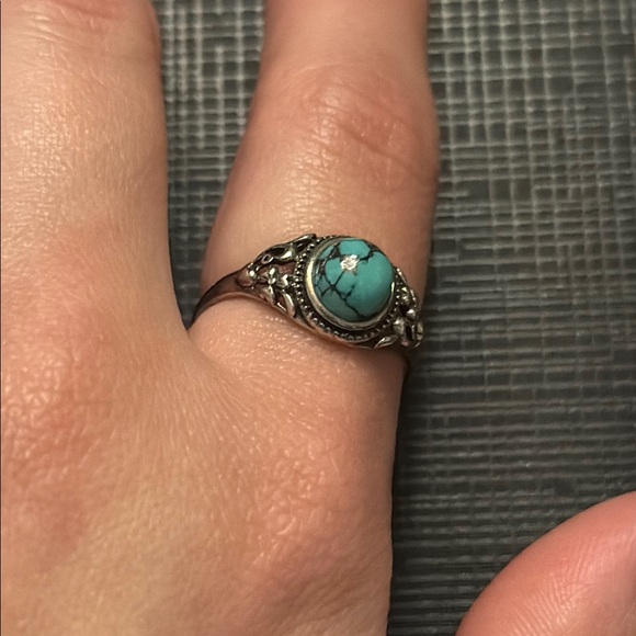925 Turquoise Silver Ring - Picture 4 of 4